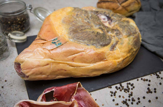 Entbeineter Schinken, 12 Monate gereift, ganz: Ungefähr 7 kg - UBSBOT.eu - Fine things for you