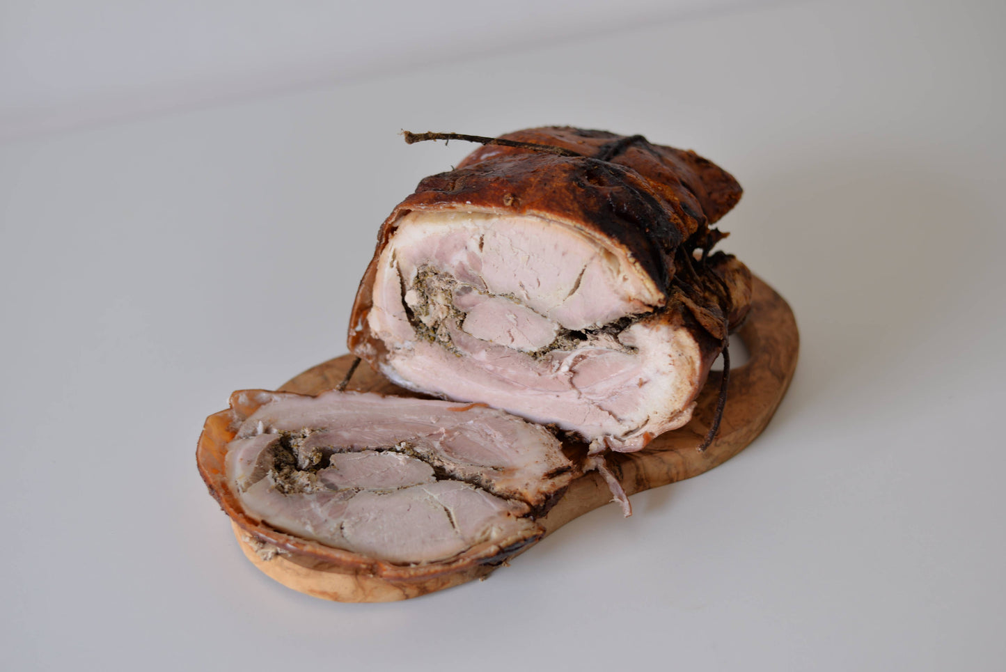 I sapori di una volta s.r.l.s - Porchetta nach italienischer Tradition - UBSBOT.eu - Fine things for you