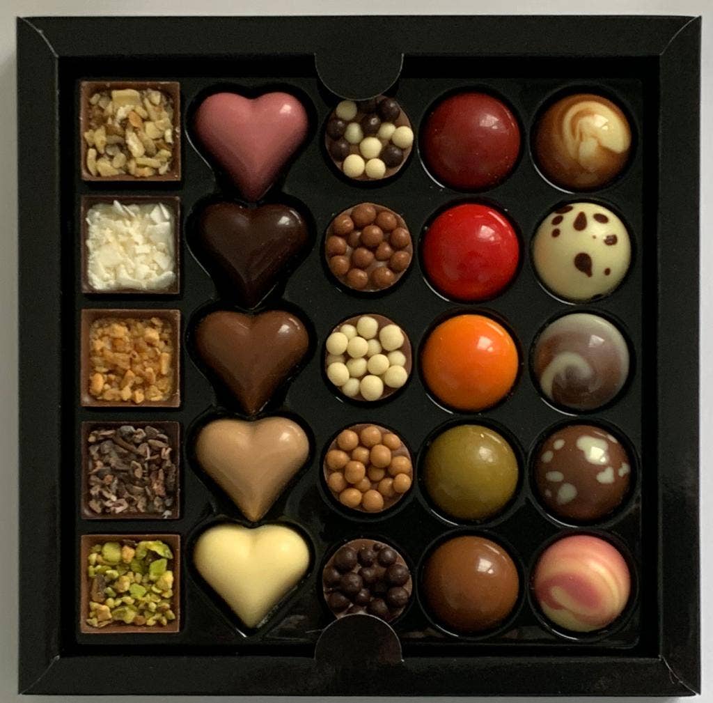 NEU ! Tolles Präsent Ritonka handgemachte Pralinen Supreme 25 - UBSBOT.eu - Fine things for you